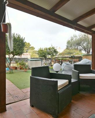 Semi-indipendente con cortile privato