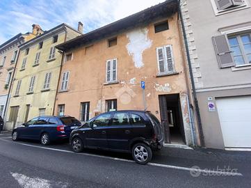 CASA INDIPENDENTE A ORZINUOVI