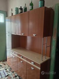 Mettitutto dispensa tavolo e sedie 