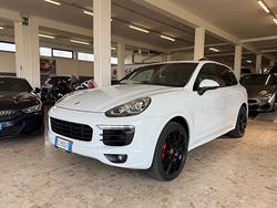 Porsche Cayenne 4.1 S Diesel 385cv 07/2015 NO PERM