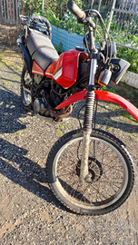 Yamaha xt 550