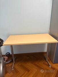 Scrivania