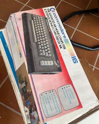 Scatola cover Commodore 16