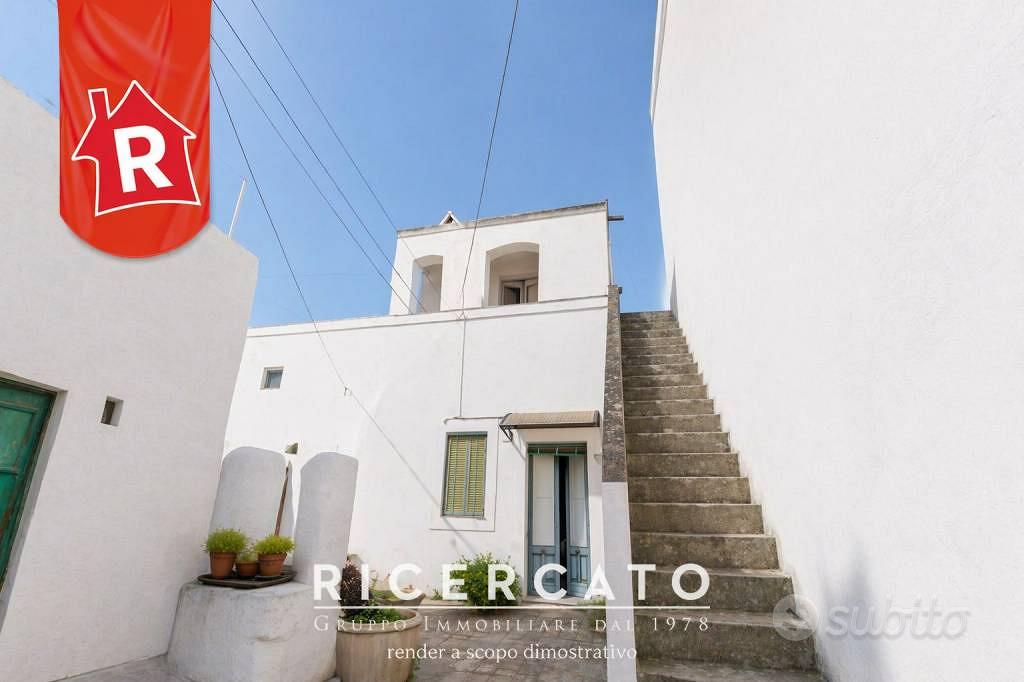Villa di 162 m² con 3 locali e box auto a Castri d - Vista 3