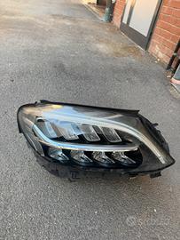Fanale anteriore mercedes classe C 2019