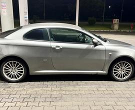 Alfa romeo gt