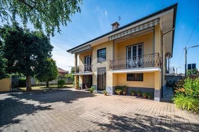 VILLA SINGOLA A VOLVERA