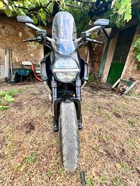 Ducati diavel 1200 anno 2011
