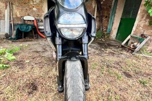 Ducati diavel 1200 anno 2011