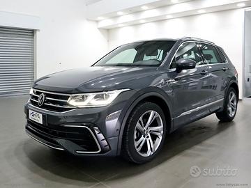 VOLKSWAGEN Tiguan 2.0TDI R-LINE FULL LED NAVI AID