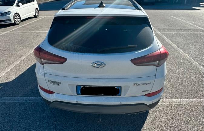 Tucson  Xpossible 4wd 185cv