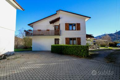 Villa o villino Alta Valle Intelvi