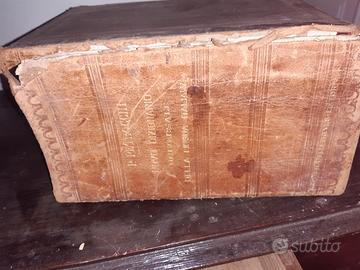 Libro dizionario italiano universale  fine 800