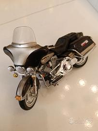 Modellino moto Harley Davidson 