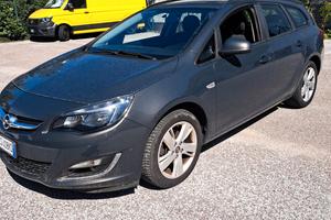 Opel Astra SW