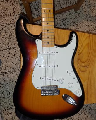 fender stratocaster std  mn sunburst mexico 2017