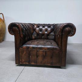 Poltrona chesterfield club anni 50... chester