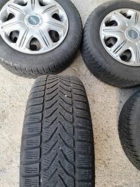 Cerchioni e gomme invernali Fiat 500