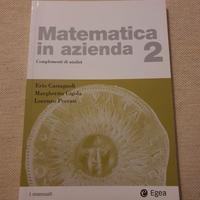 Libro universitario di matematica