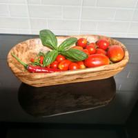 Ciotola ovale in legno di ulivo portafrutta 2024
