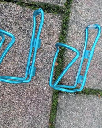2 porta borraccia bici corsa mtb uguali lega