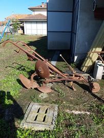 Sarchiatrice antica a trazione animale