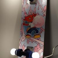 Lampada skateboard decorativa