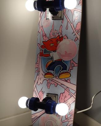 Lampada skateboard decorativa