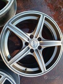 Cerchi in lega 17 golf