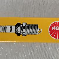 Candela NGK CR9EK (Cod. 4548) Nuova