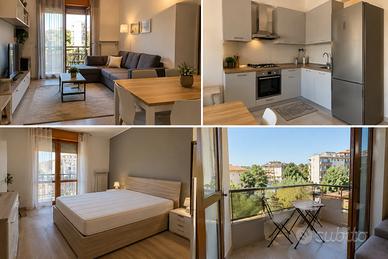 BILOCALE- CENTOCELLE- CON BALCONE