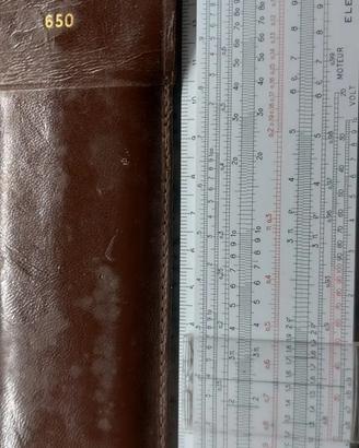 Regolo calcolatore vintage