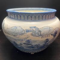 Vaso/Fioriera in Ceramica Antica Stile Maiolica