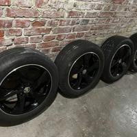 4 cerchi R17 Skoda con gomme Goodyear