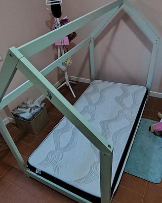 Letto bambini a casetta-capanna montessori