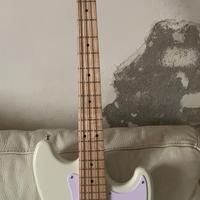 Basso elettrico Squier Bronco by Fender