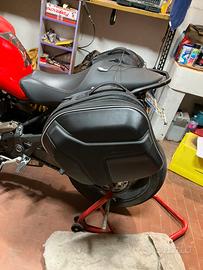 Ducati monster 1200s