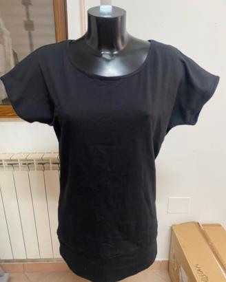 T-shirt nuova