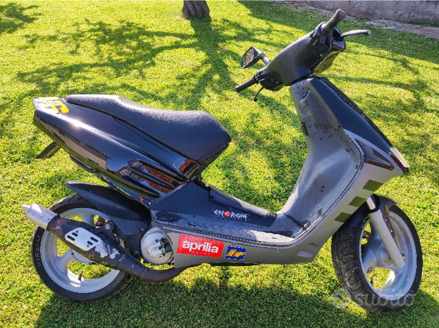 Chesterfield Aprilia Sr 50 94 Sr Replica Aprilia Rs 50 1994