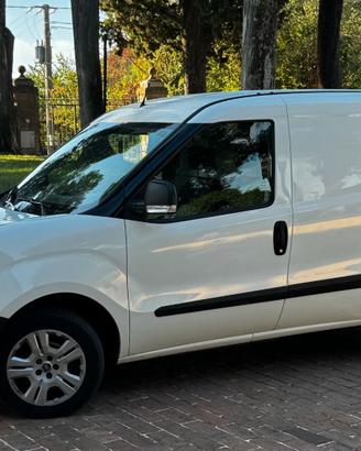Fiat Doblò 1.3 Multijet . Anno 2020 - 65.000 Km