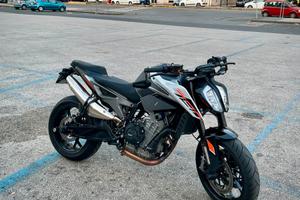 Ktm duke 790 a2