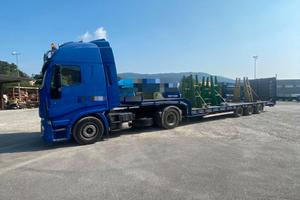 Trattore Iveco Ecostralis+carrellone Cometto