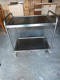 carrello in acciaio