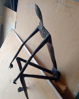 Scultura ferro battuto :50,00 euro.