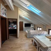 Trilocale mansardato arredato