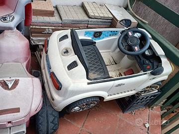 Giocattoli consistenti in Auto Moto e Quad a 9.99