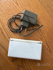 Nintendo DS lite