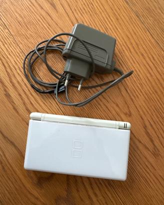Nintendo DS lite