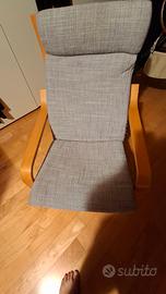 Sedia a dondolo Ikea