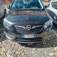 opel crosland x  